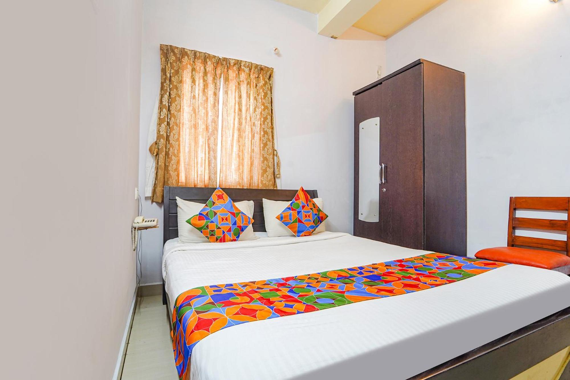 Fabexpress Its South East Residency Hotel Siruseri Ngoại thất bức ảnh