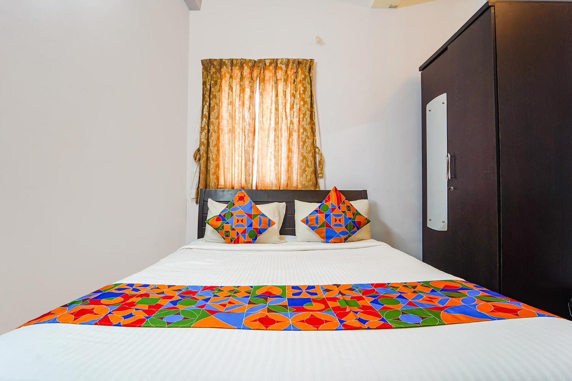 Fabexpress Its South East Residency Hotel Siruseri Ngoại thất bức ảnh